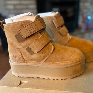 UGG Chestnut Neumel Platform Boots